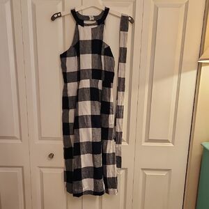 Crown & Ivy Navy and White Checkered Midi Dress